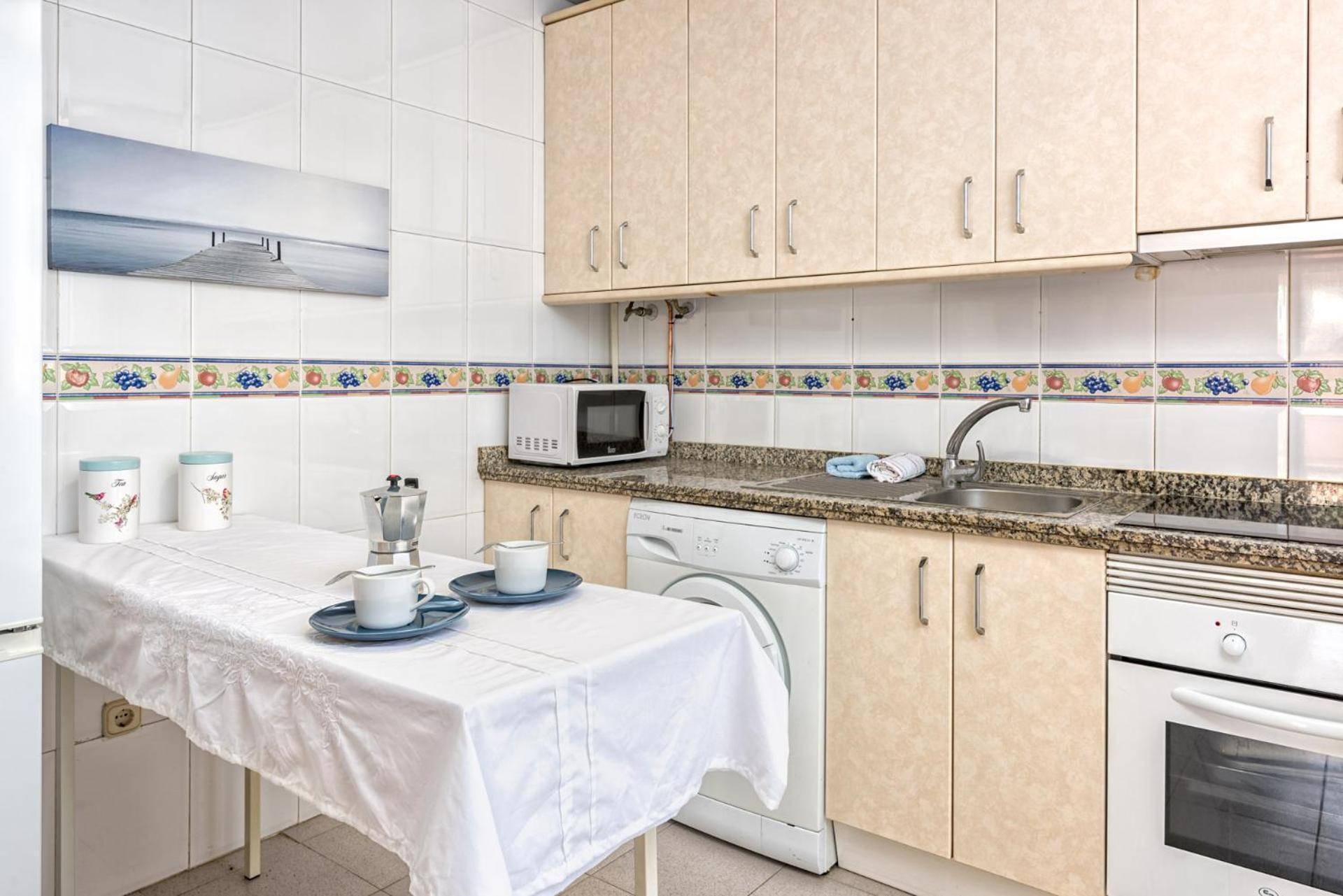 Castillo Sohail Townhouse Near The Beach By Costarentals - Ref 101 Fuengirola Εξωτερικό φωτογραφία