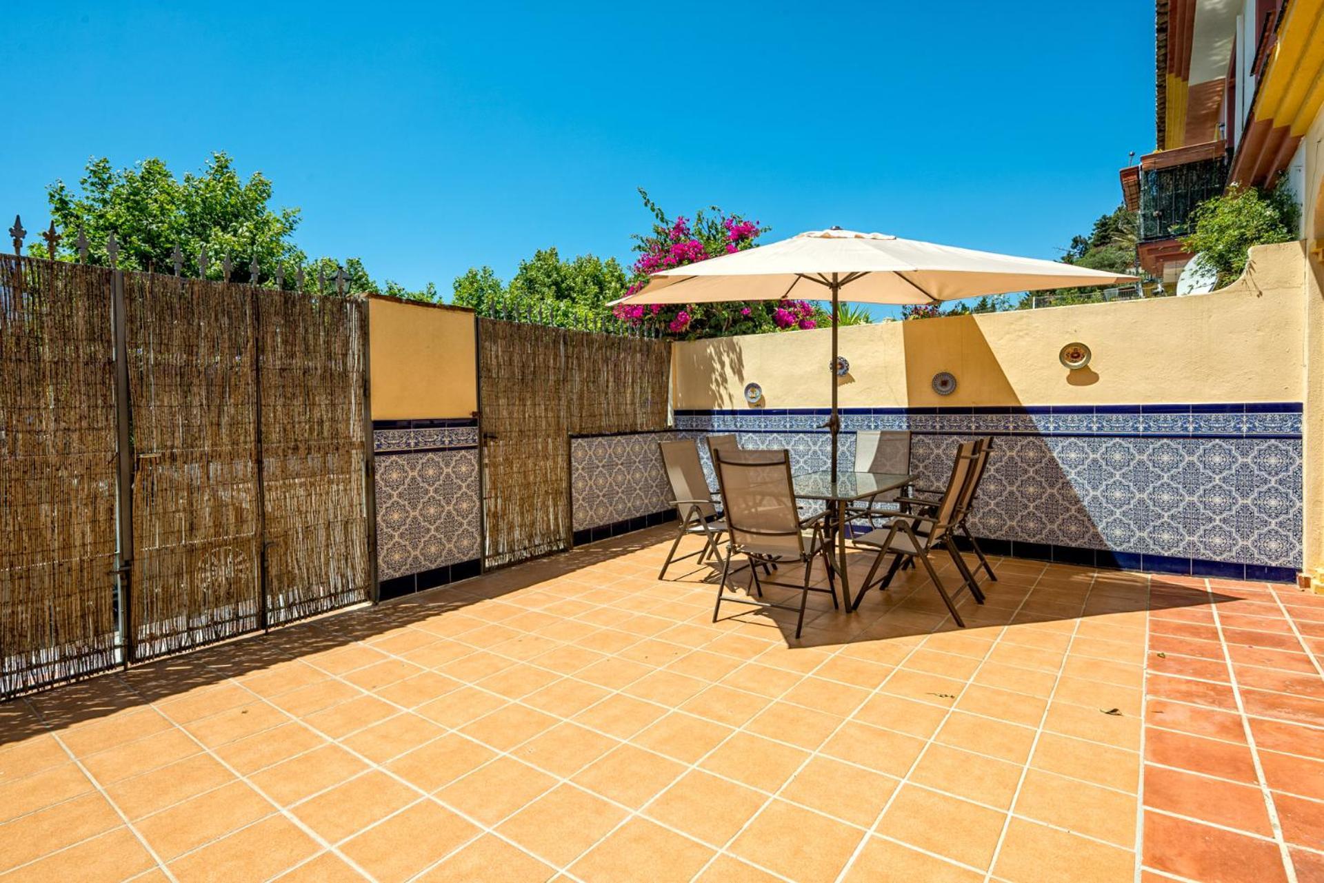 Castillo Sohail Townhouse Near The Beach By Costarentals - Ref 101 Fuengirola Εξωτερικό φωτογραφία
