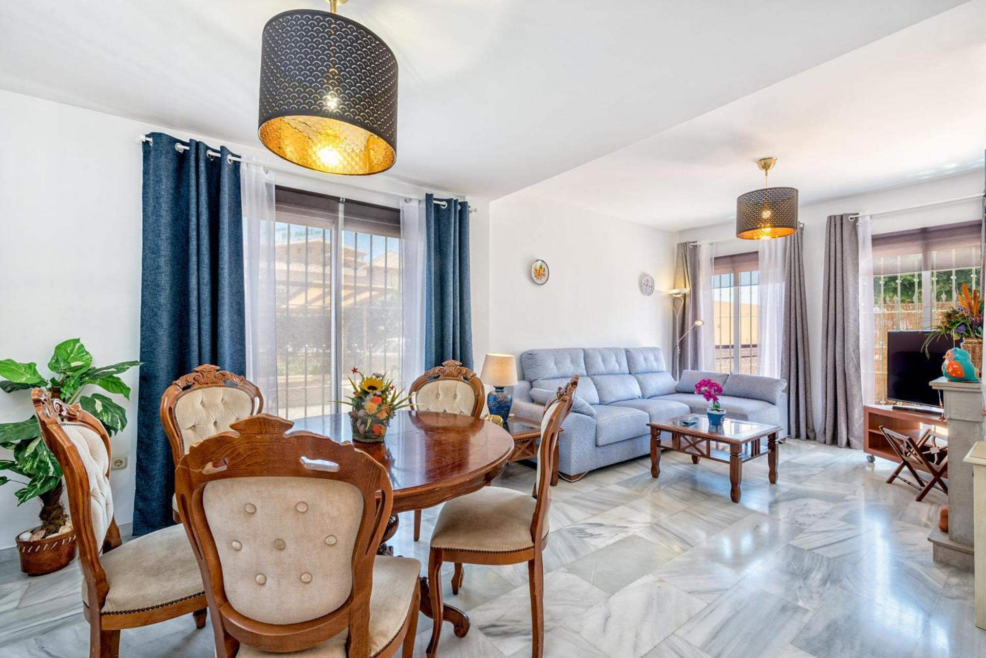 Castillo Sohail Townhouse Near The Beach By Costarentals - Ref 101 Fuengirola Εξωτερικό φωτογραφία